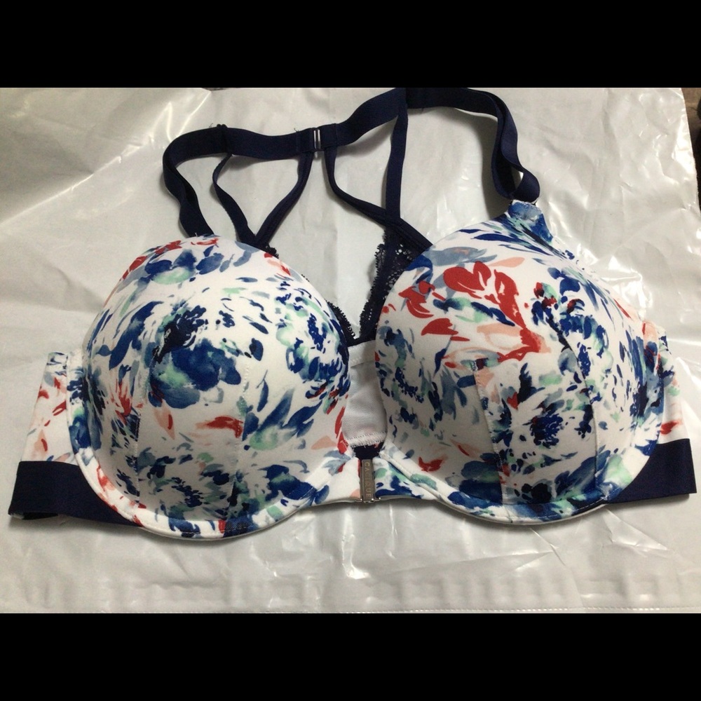 Cacique 40C beautiful front closure bra